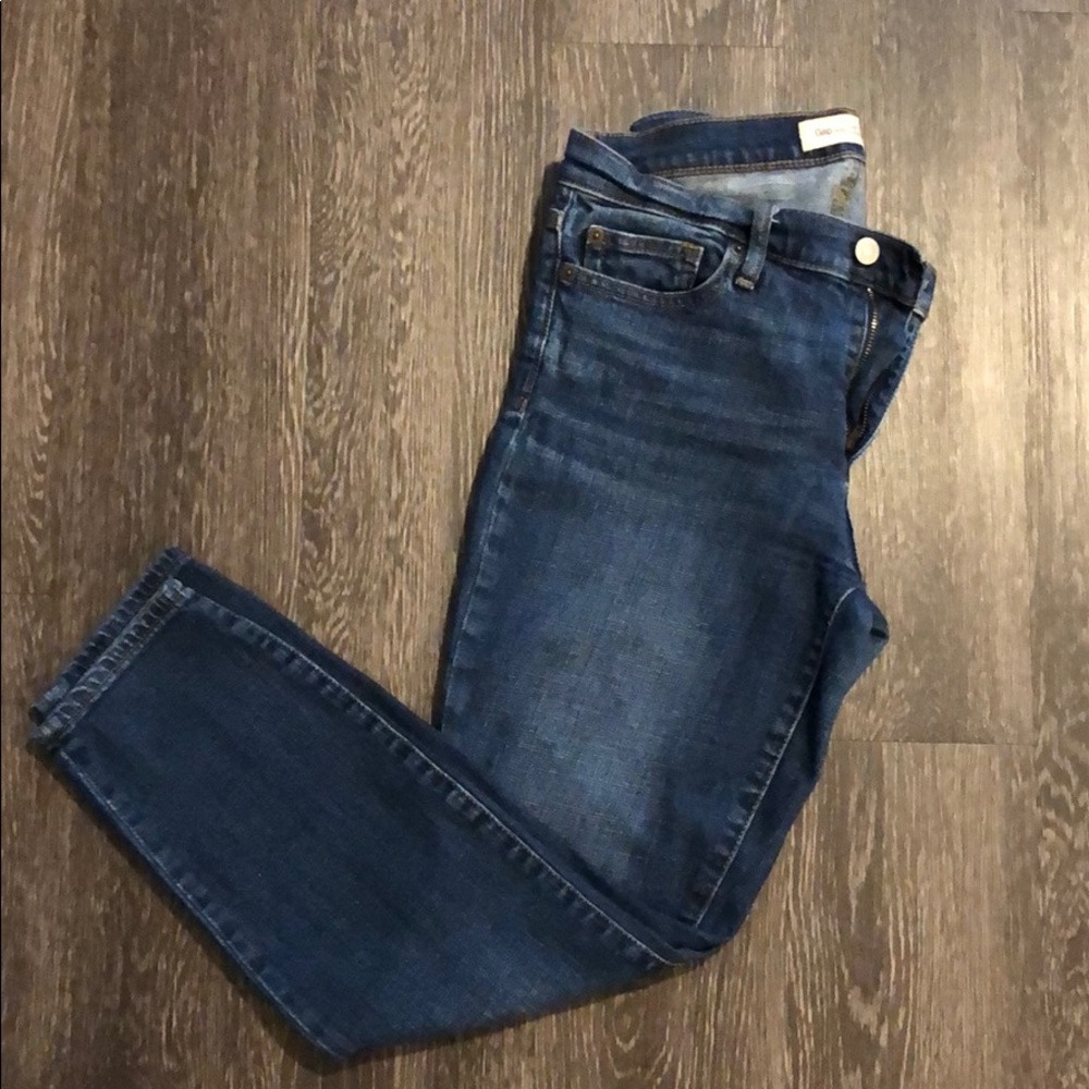 Gap Mid-Rise True Skinny Ankle Jeans